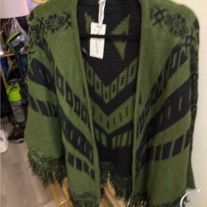 Green and Black Patterned Poncho   Sweater